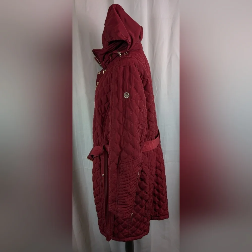 Michael Kors Maroon Puffer Jacket with Quilted Design‎